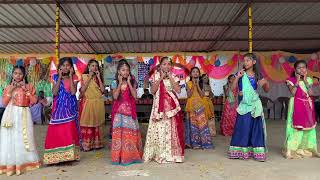 Tare bangla baag bagicha ne paisa keru gaadu dance performance Bavka mulka prathamik shala [upl. by Dlaregztif]