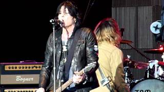 Tom Keifer Cinderella  Somebody Save Me at Ribfest 2014 [upl. by Emlyn]