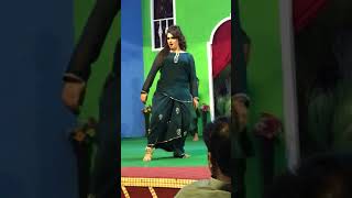 Beautiful Dance by Mehk Noor and Naseem Vicky 2019 [upl. by Bartlet]