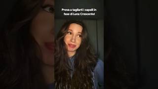 TAGLÏ I CAPELLI IN LUNA CRESCENTE  PARANORMAL funny memes meme [upl. by Borroff]