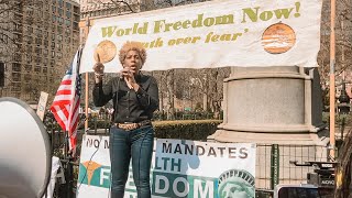 Tricia Lindsay Speaks at New York City AntiMandate World Wide Rally for Freedom in Union Square [upl. by Vary]