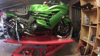 ZX14R Scott oiler review [upl. by Naek]