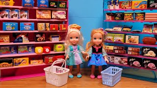 Color challenge  Elsa amp Anna toddlers  grocery store  shopping  Barbie [upl. by Ailesor]