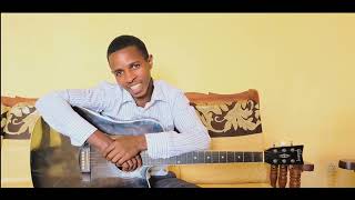 Mwana wumuntu by Clarisse KARASIRA cover and tutorial by Theophile [upl. by Ransome27]