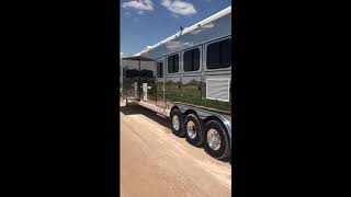 2007 Sundowner 4 Horse Trailer 20 LQ Double Slide Out Stainless [upl. by Meyers]