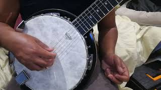 Classical guitar strings sound AWFUL on Fiberskyn Banjo head [upl. by Canty]