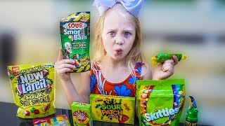 EVERLEIGH DOES ULTIMATE SOUR CANDY CHALLENGE [upl. by Patrice]