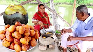 বর্ষায় বাঙালির পছন্দের সেরা রেসিপি নরম তুলতুলে তালের বড়া  taler bora recipe [upl. by Valorie]