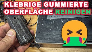 Kunststoff wird klebrig wie reinigen Kameragriff klebrig Was tun YouTube Equipment reinigen [upl. by Atiloj]