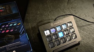 Elgato Stream deck with 15 Customizable LCD keys [upl. by Bendite109]