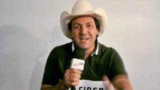 Kboing TV  Mensagem do Cantor Sertanejo Juliano Cesar [upl. by Inhoj]