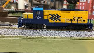 Unboxing Walthers Ho Scale GP9 Ontario Northland [upl. by Torruella]