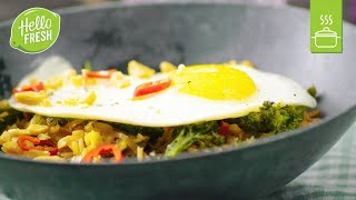 Nasi Goreng  Asiatische Rezepte [upl. by Alhak78]