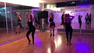 Romeo Santos  imitadora bachata choreography by Claudia Reynoso [upl. by Roy]