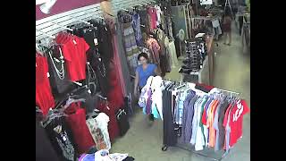 ROBAN ROPA EN UNA TIENDA DE MUJERES [upl. by Ayifa867]