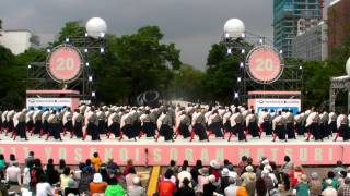 【公式】踊り侍11「バンカラ」 YOSAKOIソーラン祭り2011 西8丁目ステージ Odorisamurai 2011 quotBankaraquot Yosakoi Soran Festival [upl. by Pontone73]