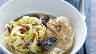 Recette  Suprême de poularde aux morilles [upl. by Calbert]