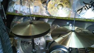 ZILDJIAN  70s AZILDJIAN NEW BEAT HIHAT 14quot [upl. by Krock13]