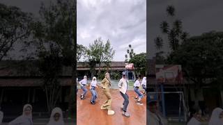 guru gemoy murid asoy semua enjoy❤️ shorts joget cantik masasekolah trending [upl. by Annaynek]