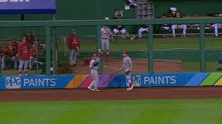 Jay pretends ball bounces over outfield wall [upl. by Ydurt754]