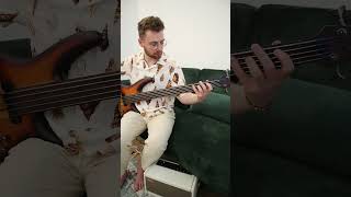 Mini Playthrough Reverie OMOS on 5string fretless bass [upl. by Yadsnil]