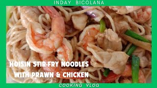 HOISIN STIR FRY NOODLES WITH PRAWN amp CHICKEN [upl. by Zahavi986]