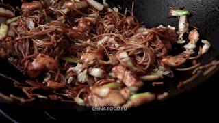 Курица с яичной лапшой Egg Noodles Chicken [upl. by Alesandrini]