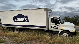 17 people found hidden in ‘cloned Lowe’s truck’ being transported into the US illegally [upl. by Hun]