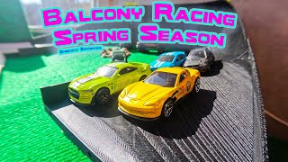 Hot Wheels Balcony Racing Thrilling Diecast Car Races on Serpentine Speedway diecast hotwheels [upl. by Anola]