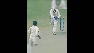 Rahul dravid vs shoaib akhtar😂rahuldravid shoaibakhtar cricket [upl. by Essile]