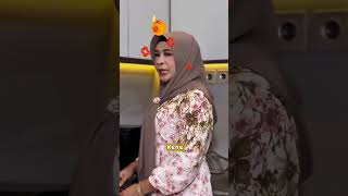 MAMA LELA VS MAK SERITAKBAR KOYOK BEDES mamalela mamalelaseries comedy mamalelateam [upl. by Solokin]