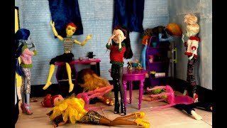 The New Years Party A MHEAH stop motion [upl. by Ateekan]