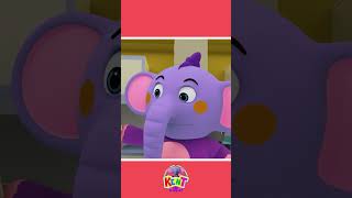 Três Frutas Dançando 🍉🎶shorts musicainfantil cançõesinfantis kentoelefante [upl. by Balcke]