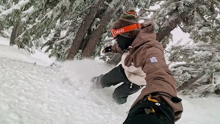 FRESH POW at MT HOOD MEADOWS 011124 SNOWBOARDING [upl. by Ydnarb624]