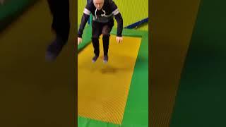 Michael Linnet dinoslegeland trampolin [upl. by Neelyk712]