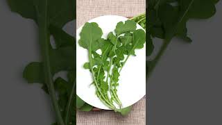 17 Benefits of Arugula A Superfood to Include in Your Diet arugula [upl. by Blinni]