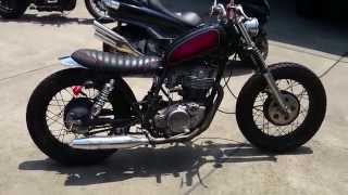 SR400 bobber custom [upl. by Aselehc]