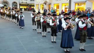 Aufmarsch der Musikkapelle Vierschach in Innichen am 03 08 2016 [upl. by Barimah]