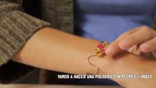 Cómo hacer pulseras  Manualidades Alimenta Sonrisas [upl. by Vrablik584]