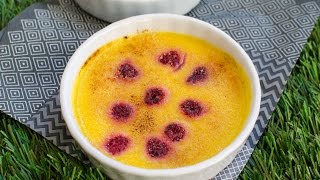 Recette de crème brulée framboisepassion [upl. by Sitnerp]