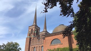 Klockorna i Roskilde Domkyrka i Danmark [upl. by Nnaeiram]