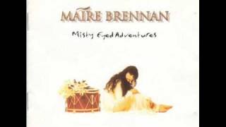 Maire Brennan AN FHARRAIGE Brilliant Haunting track [upl. by Ronda59]