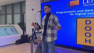 Engineer Sings Spanish Song  Despacito  Live Performance  New Delhi [upl. by Sollows]