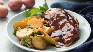 Slow Cooker Honey Garlic Chicken and Vegetables Recipe [upl. by Ardin]