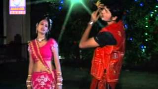 Mujthi Maro Shyam  Halne Sakhi Garbama  Gujarati Garba Songs [upl. by Konstance]