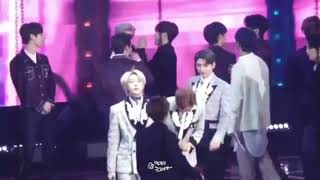 HYUNGWON MONSTA X WITH JHOPE BTS MOMENT  34th Golden Disc Awards [upl. by Attalanta]