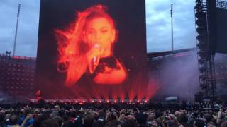 Beyoncé  Irreplaceable live from Zurich Switzerland [upl. by Rubia39]