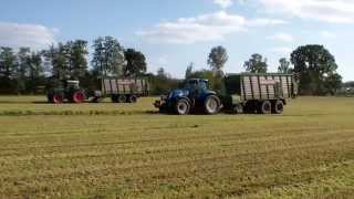 Bergmann Carex 2x Gras laden Fendt 926 u NH T 7060 [upl. by Nahgen]