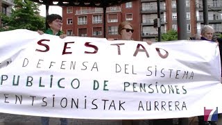 Los jubilados de Sestao advierten de que la patronal presiona al nuevo gobierno de Pedro Sánchez [upl. by Drislane]