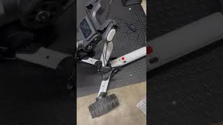 AXGLO E3 Follow Me Electric Golf Trolley LED Display completely Dead on arrival  Part1 [upl. by Nasah]